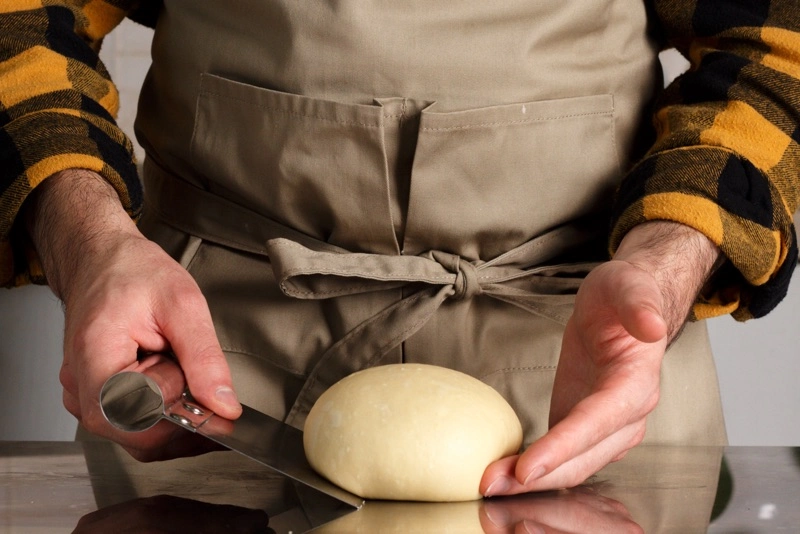 Cornetti-fatti-in-casa-impasto